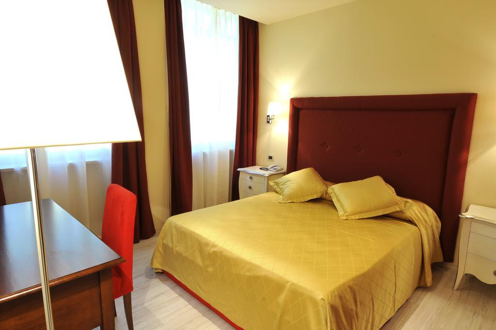 Residence Diamanterosso Terni Szoba fotó